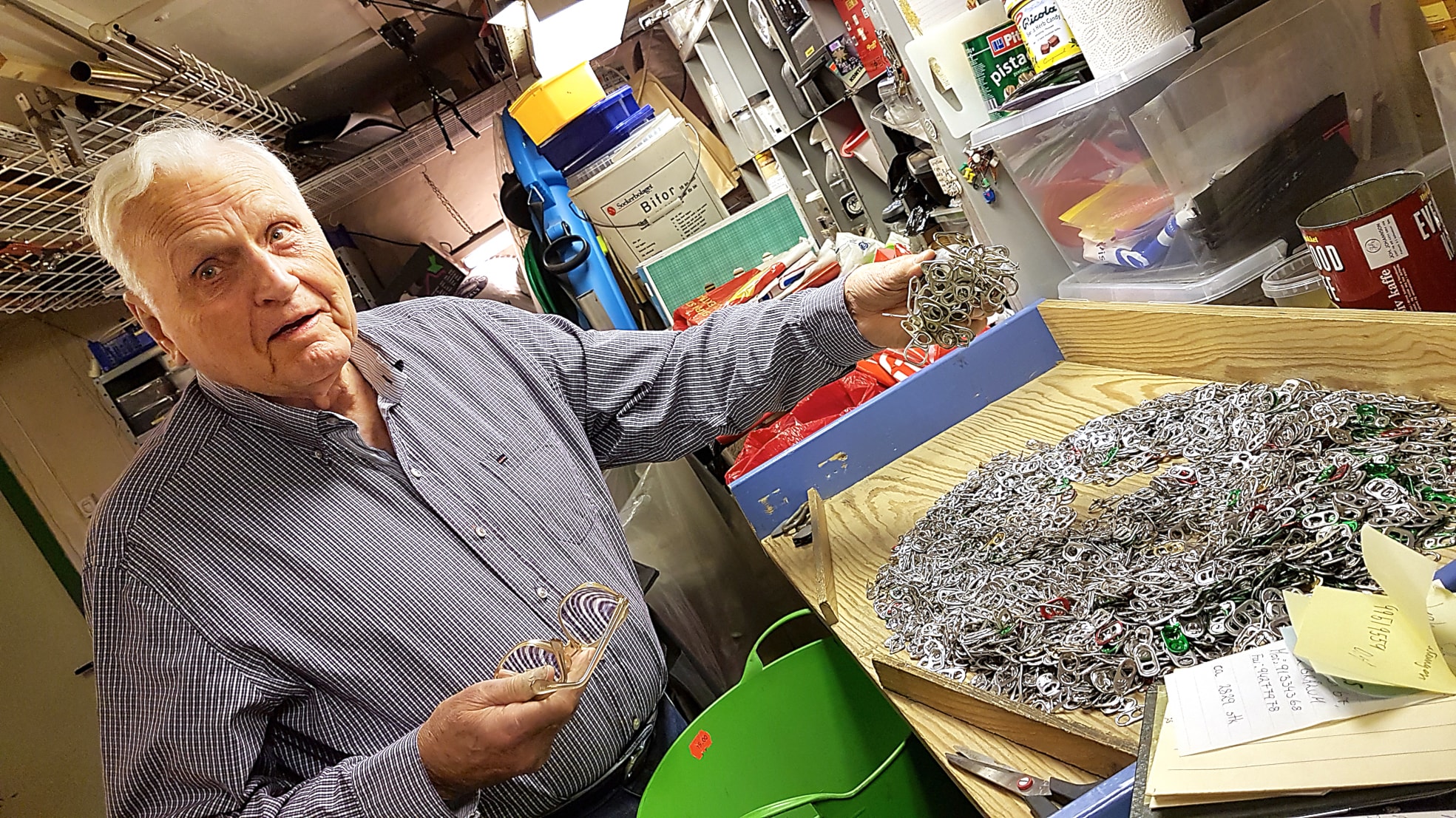 Overleverte over 600.000 boksringer